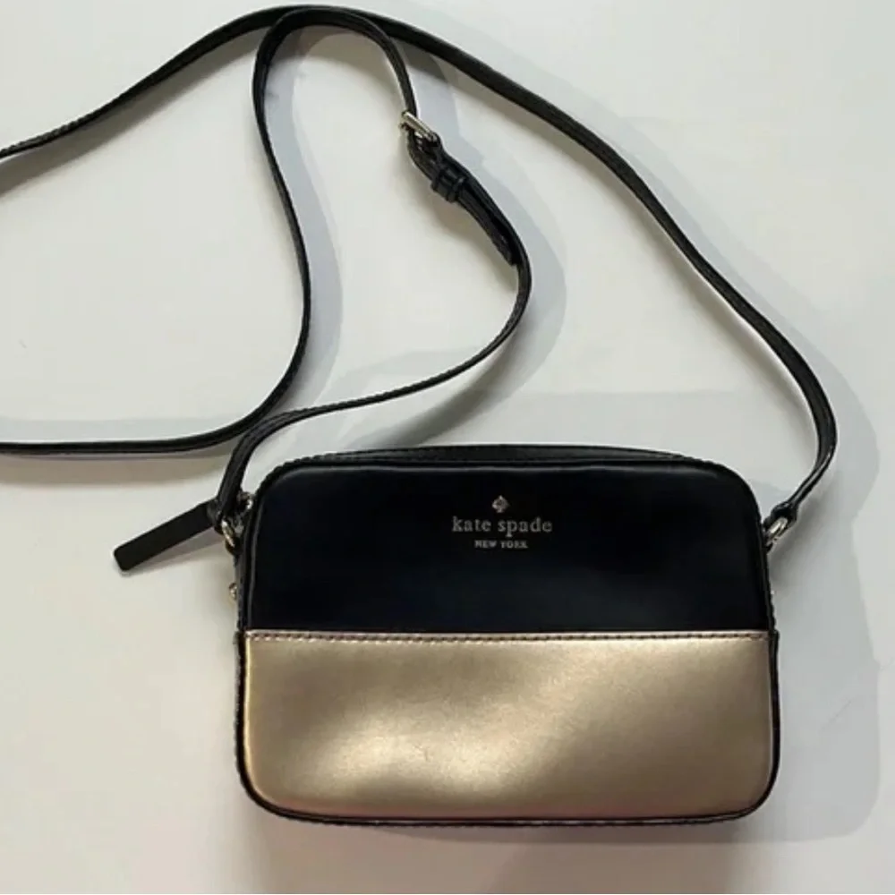 Kate Spade Ivy Street Clover Leather Crossbody